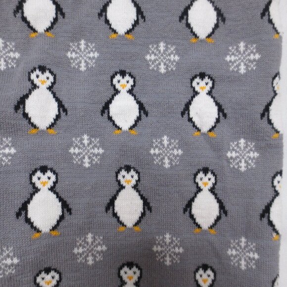 SWEATER PROJECT womens LEGGINGS gray PENGUIN pants WHITE snowflake SIZE M - Picture 3 of 8